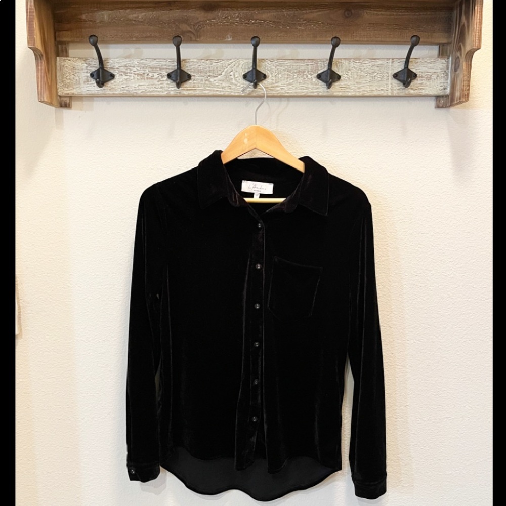 Great condition black button down